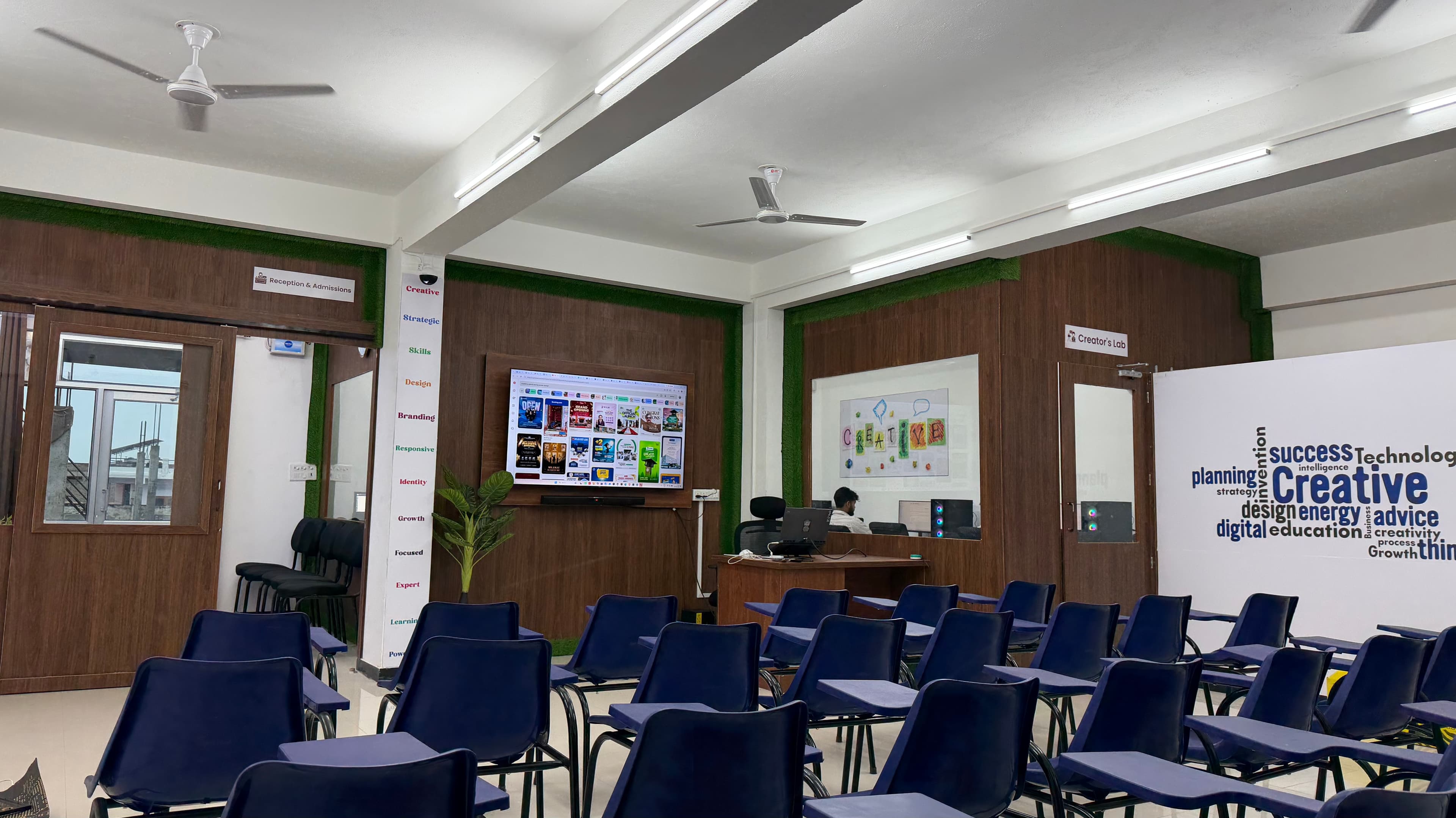 CLASS ROOM